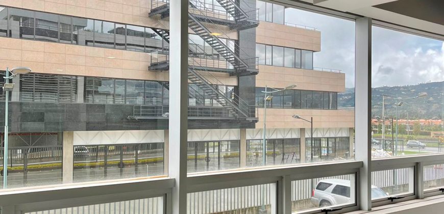 Oficina 209 – OXUS Centro Empresarial – Chía