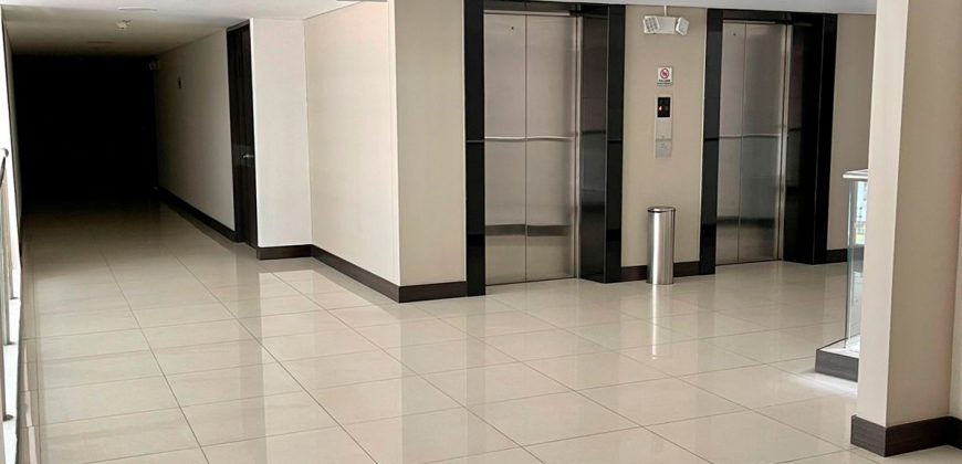 Oficina 209 – OXUS Centro Empresarial – Chía